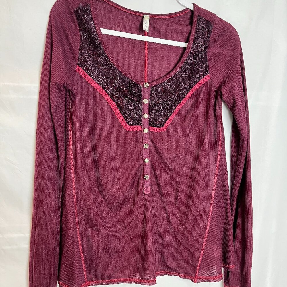 Women's Burgandy Long sleeve Free People Henley top Size M